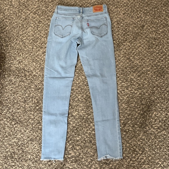 Levi’s 711 skinny jeans size 25x30 - Picture 3 of 7